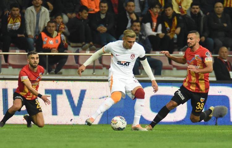 İlk yeni teknik direktör fitili ateşlendi Galatasaray Okan Buruk la