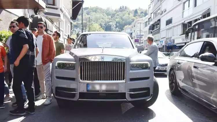 Asl Han Do An Turan Rolls Royce Ile Bayram Gezmesinde Magazin Haberleri