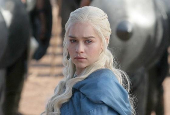 Hande Yener Khaleesi oldu