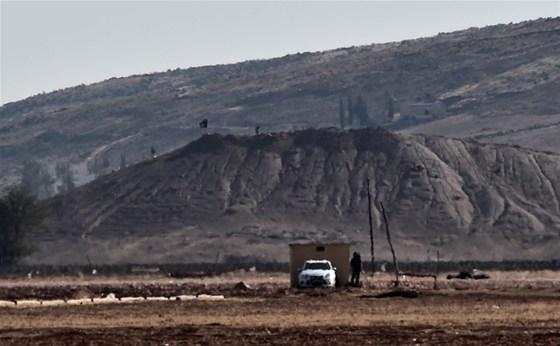 IŞİD, Kobaniye bayrak dikti