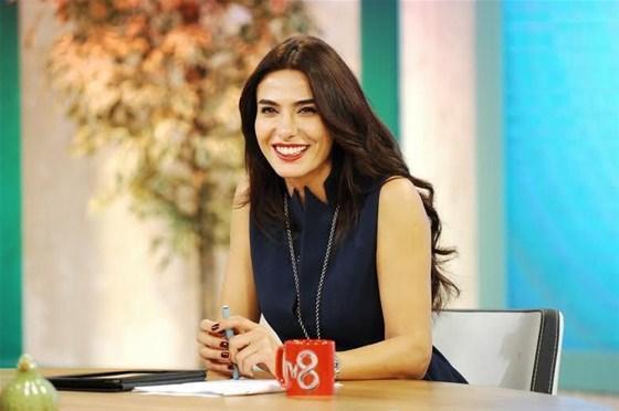 TV8den ayrılan sunucunun koltuğuna geçen isim belli oldu