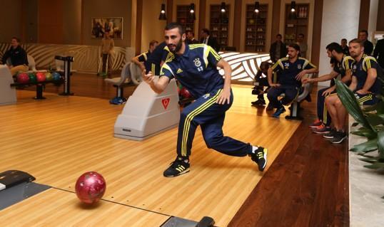 F.Bahçeli futbolcular bowling oynadı