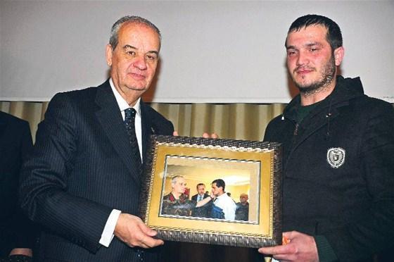 ‘Bu çocuğa sahip çıkamıyoruz’