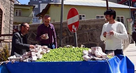 İmam Midye haramdır demişti, o midyeci şimdi...