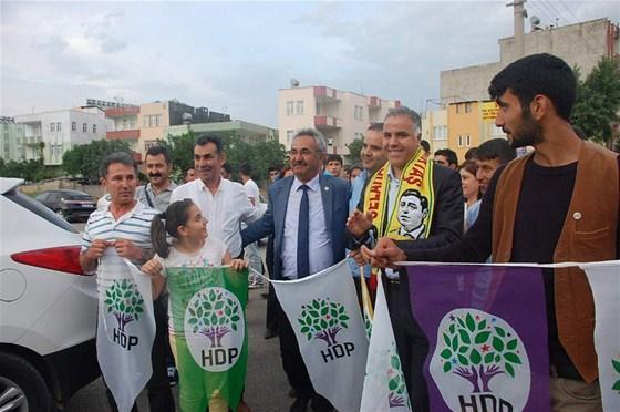 CHP eski il başkanı HDPye geçti