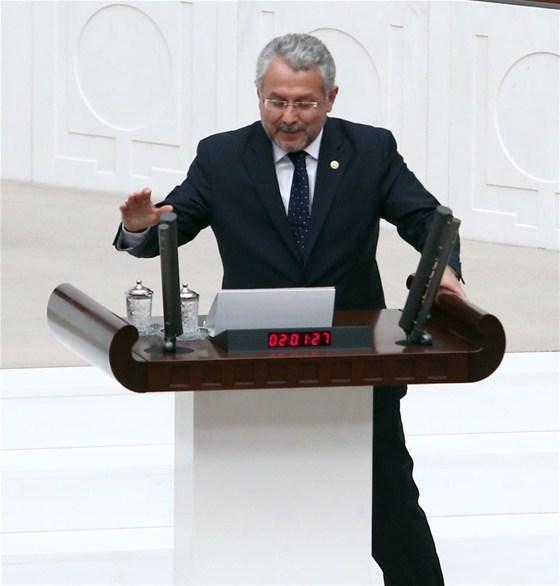 Mecliste ilginç anlar