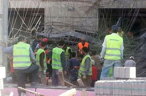 Hastane inşaatında göçük: 4 ölü