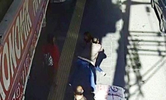 Gündüz vakti sapık dehşeti