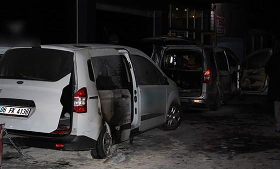 İstanbulda 3 ilçede 8 araç kundaklandı
