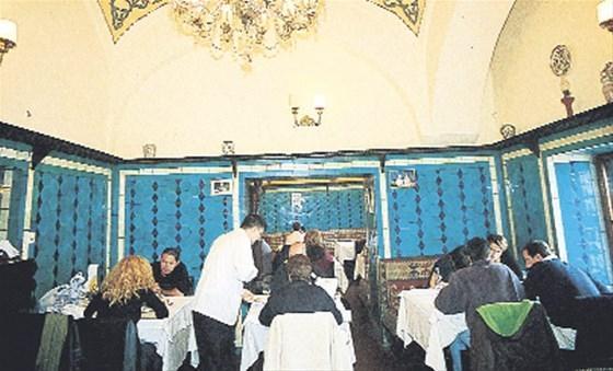 İçinden tarih geçen restoranlar