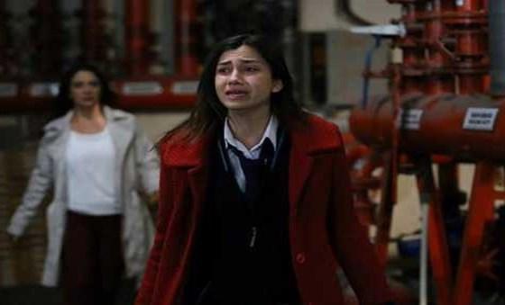 Kırgın Çiçekler 42.bölüm fragmanında büyük kavga