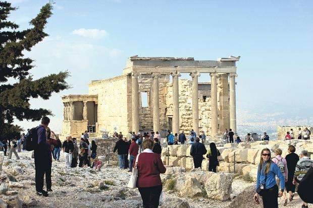 Eğlenmek ve kültürel bir gezi yapmak için Atina