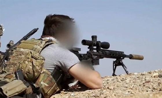 ABD İngiltere ve Fransa askerleri PKKyla aynı cephede