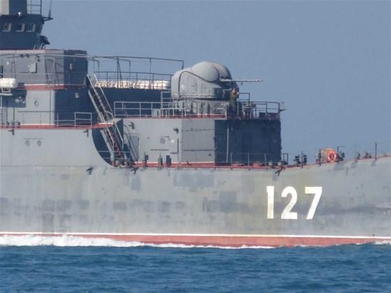 İki Rus savaş gemisi art arda İstanbul Boğazı’ndan geçti
