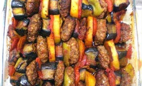İftar sofraları için enfes yemek tarifleri ve leziz Ramazan menüleri