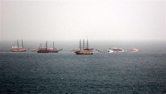 Antalyada tur teknesi battı