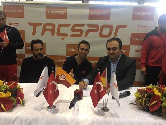 Marsel İlhan resmen Galatasarayda