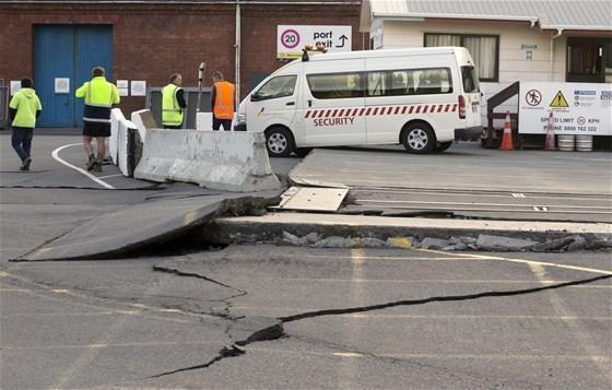 Yeni Zelandada 7,8 büyüklüğünde deprem