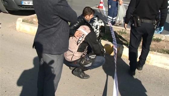 Çinli sürücünün kullandığı otomobil ile motorsiklet çarpıştı; 1 ölü