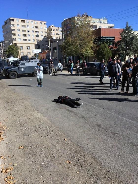 Son dakika haberleri: Diyarbakırda çatışma