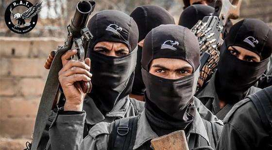 ABD’liler Afrin’deki PKK kampında terörist eğitiyor