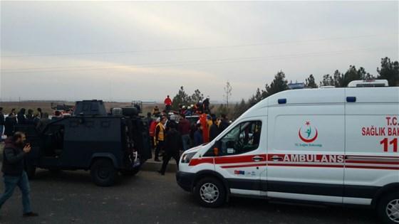 Diyarbakırda patlama Son dakika haberi: 4 şehit, 7 yaralı