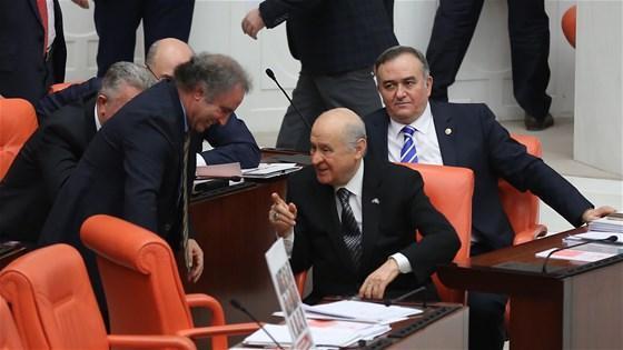 Bahçeli ve HDPli vekilin sohbetinin sırrı