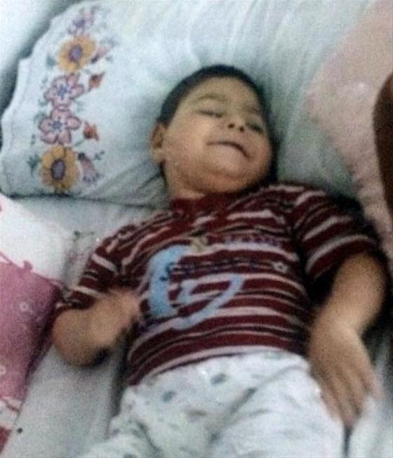 9 yaşındaki zihinsel engelli çocuk yanarak öldü