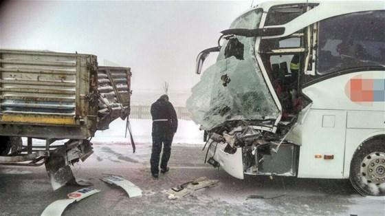 Trafik kazaları can almaya devam ediyor