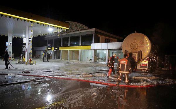 Başkent’te benzin istasyonunda korkutan yangın