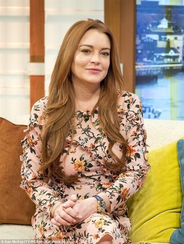 Lindsay Lohana başörtüsü engeli