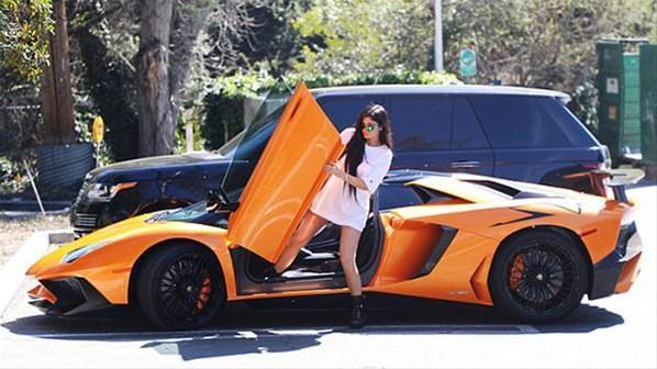 Kylie Jennerın 750 bin dolarlık oyuncağı