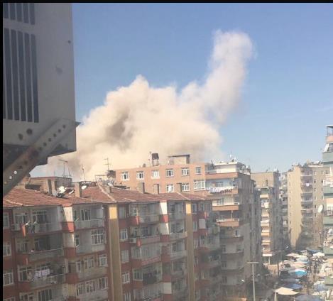 Diyarbakırda şiddetli patlama sesi duyuldu İlk kareler...