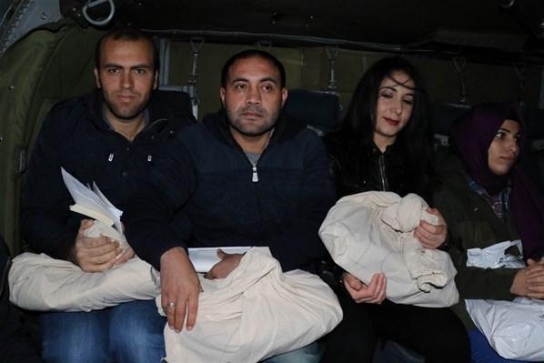 Diyarbakırda oy torbaları helikopterle taşındı