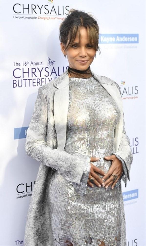 Halle Berry hamilelik iddialarına cevap verdi