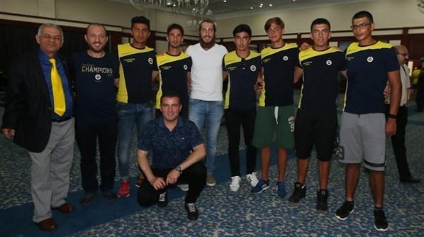 Survivor Ogedaydan Fenerbahçe sürprizi