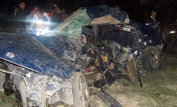 Afyonkarahisar’da feci kaza: 4 ölü, 3 yaralı