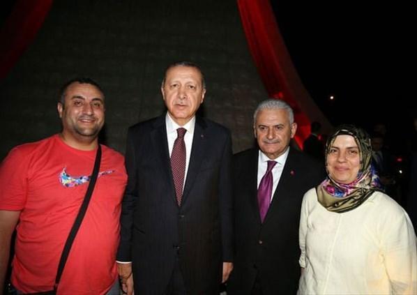 Cumhurbaşkan Erdoğan ve Başbakan Yıldırımdan 15 Temmuz Şehitler Abidesine ziyaret