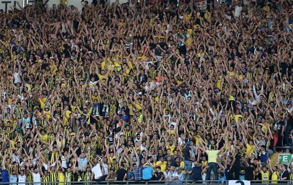 Fenerbahçe turladı: Hoşgeldin Aykut Hoca