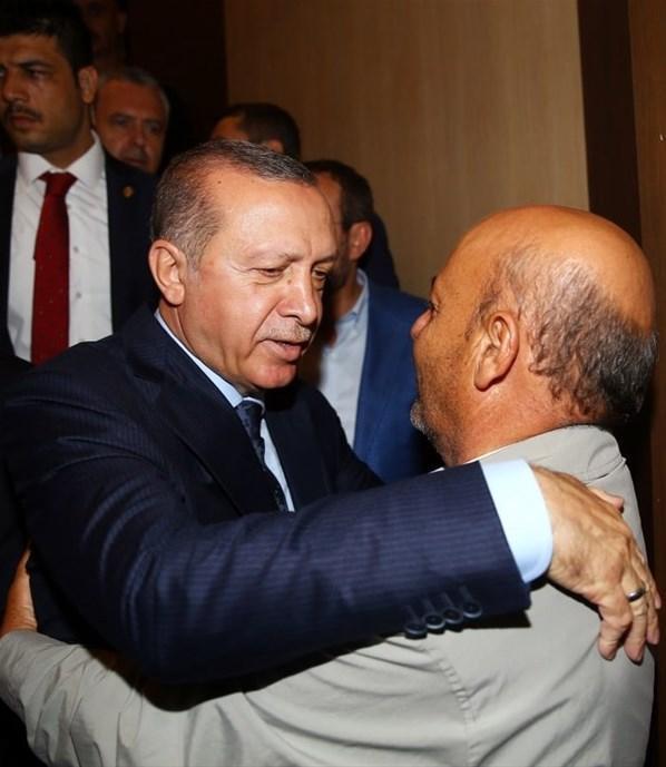 Erdoğan şehit binbaşının babası ile görüştü