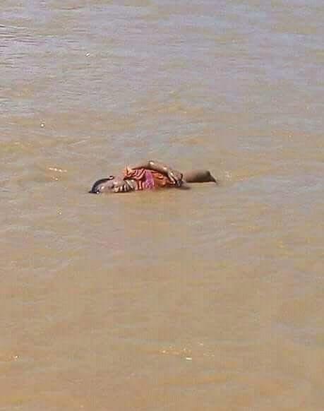 Çok acı... Arakanda bir Aylan bebek tablosu daha