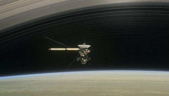 Cassini veda ediyor