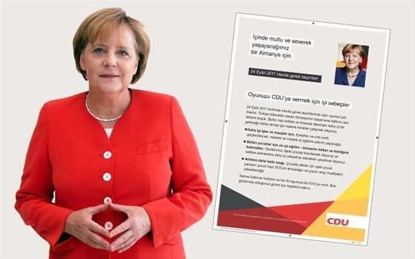 Merkel korkudan Türkçe konuştu