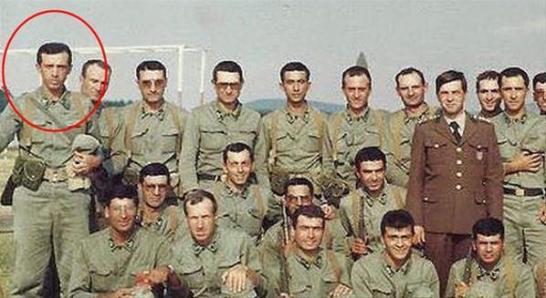 Cumhurbaşkanı Erdoğanın yıllar önce çekilen askerlik fotoğrafı