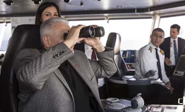 Başbakan Yıldırım feribotla yolculuk etti