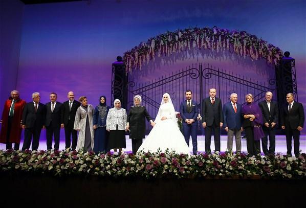 Cumhurbaşkanı Erdoğan ile Başbakan Yıldırım, Soylunun oğlunun düğününe katıldı
