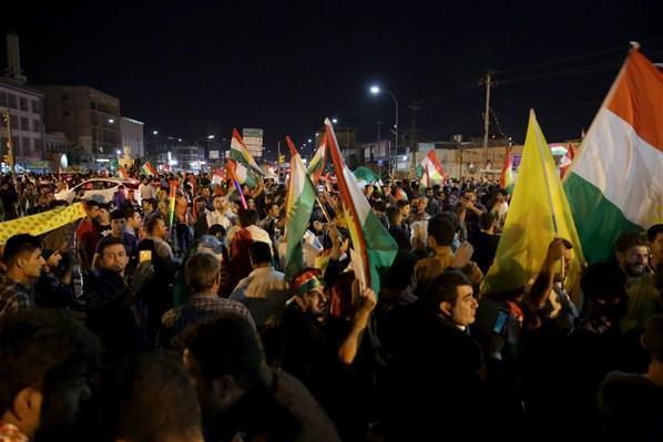 Erbilte gerilim Halk otomatik silahlarla sokağa çıktı