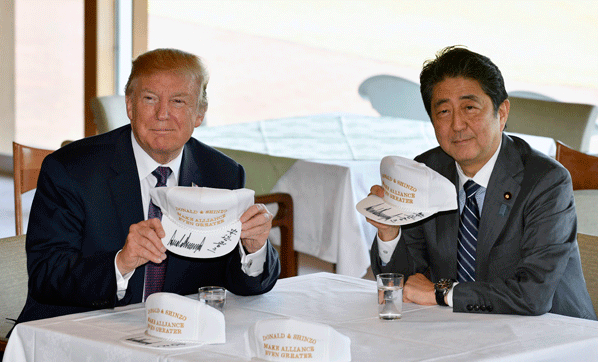 Trumpın çok konuşulacak Asya turu başladı Dünyaya Japonyadan ilk mesaj