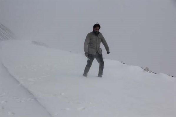 Erzurum buz kesti Kar ve tipi ulaşımı etkiledi