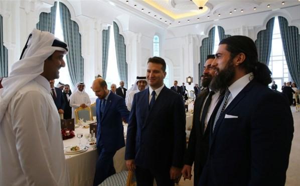 Erdoğanın Katar ziyaretinde Diriliş Ertuğrul sürprizi